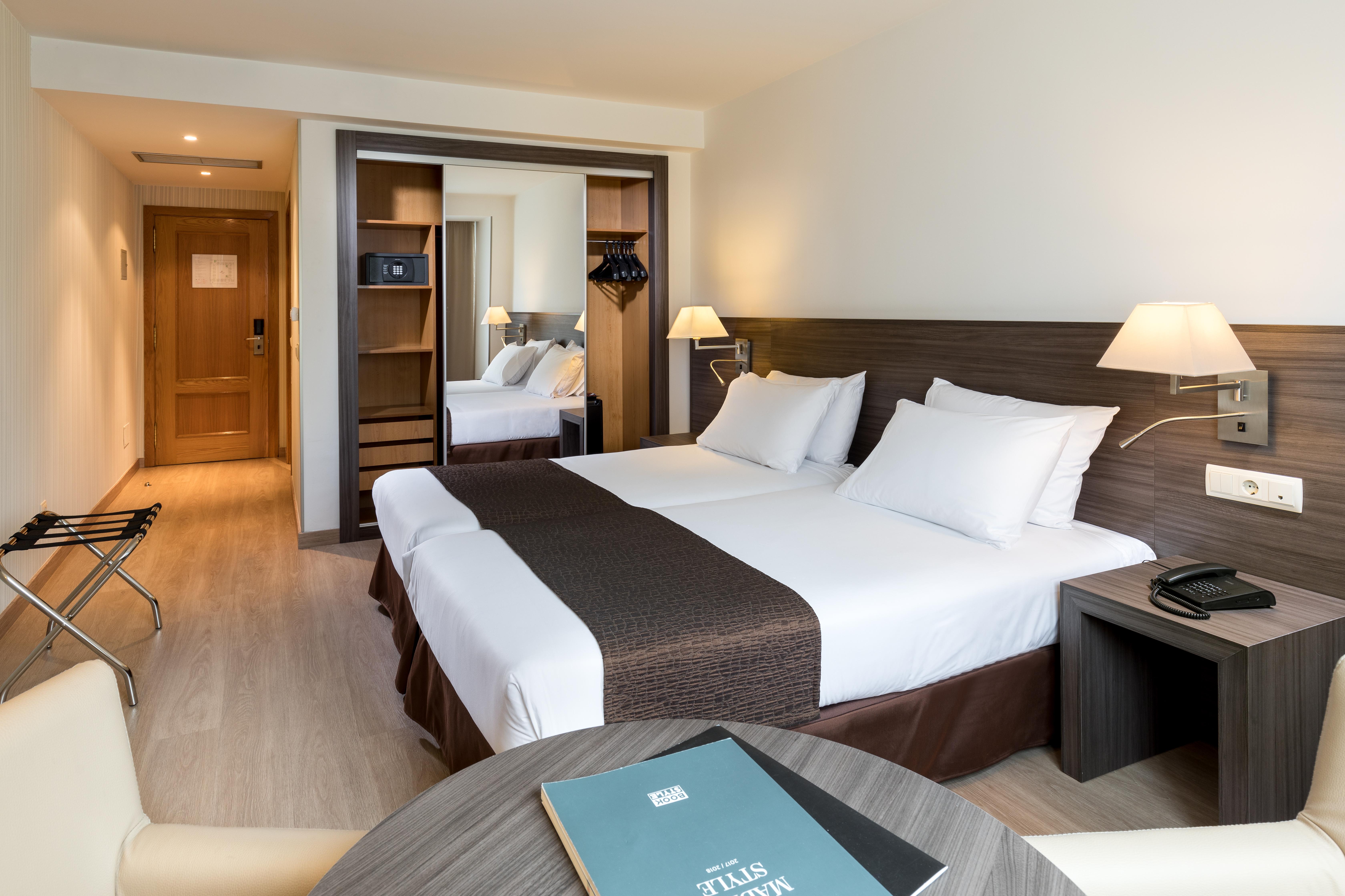 Rafaelhoteles Ventas (Adults Only) Мадрид Экстерьер фото