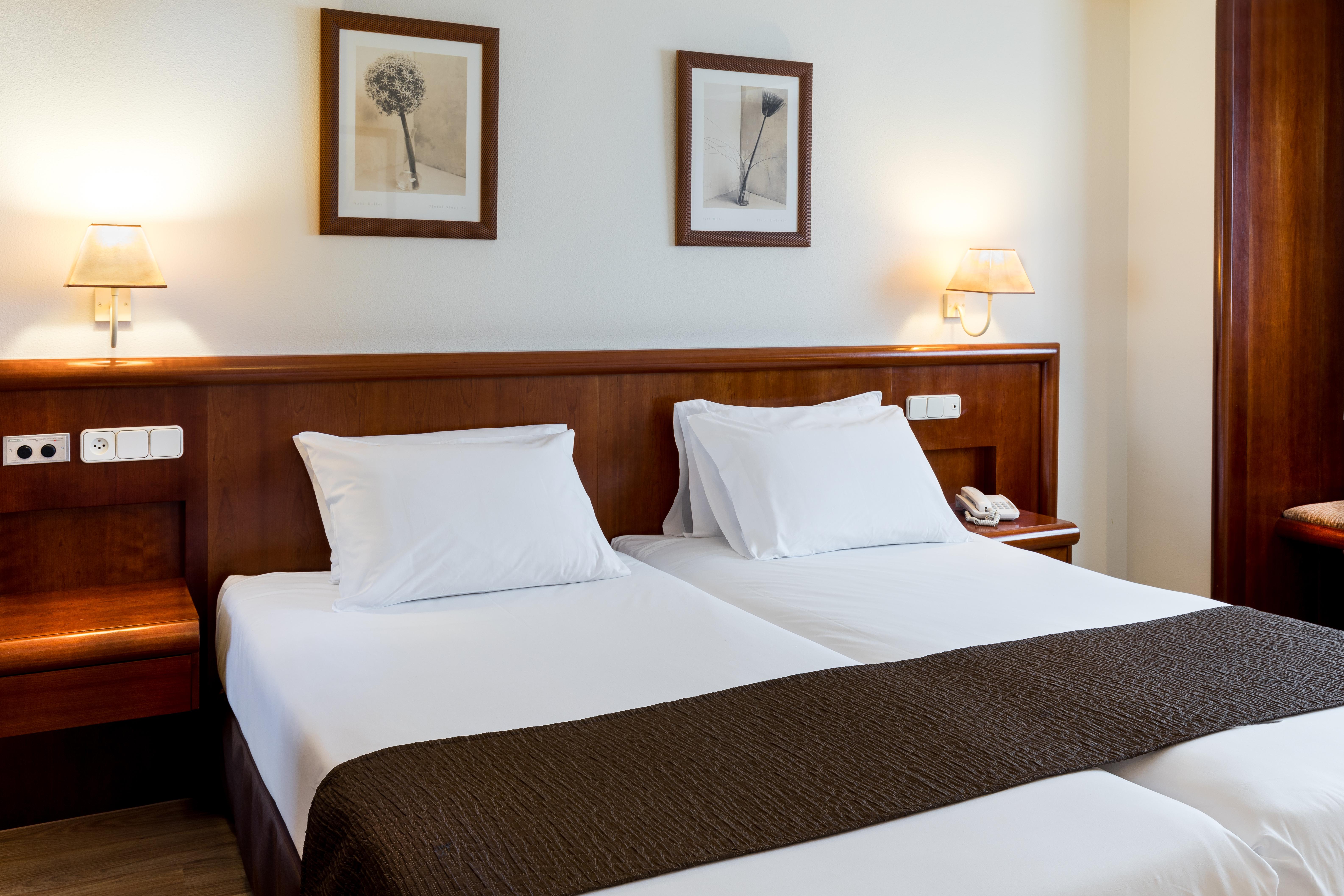 Rafaelhoteles Ventas (Adults Only) Мадрид Экстерьер фото