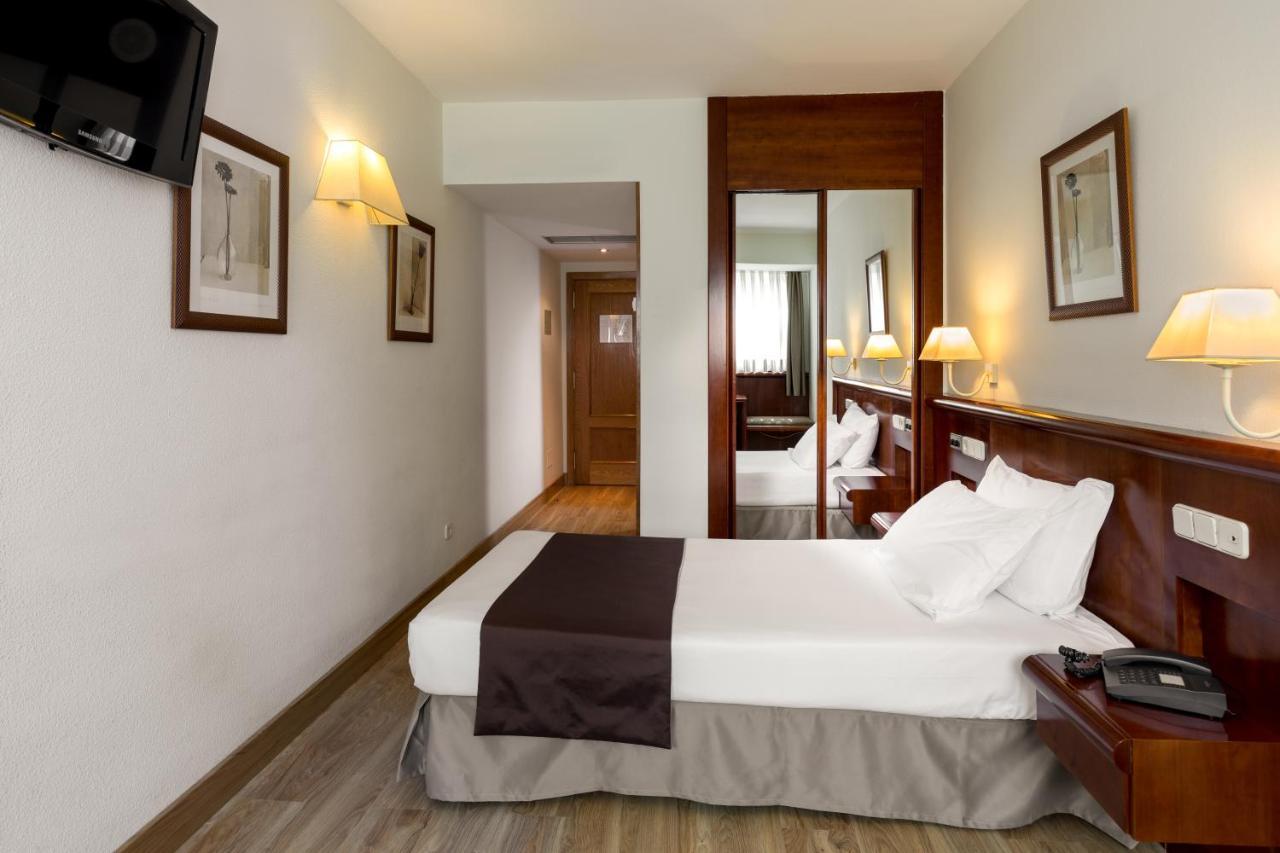 Rafaelhoteles Ventas (Adults Only) Мадрид Экстерьер фото