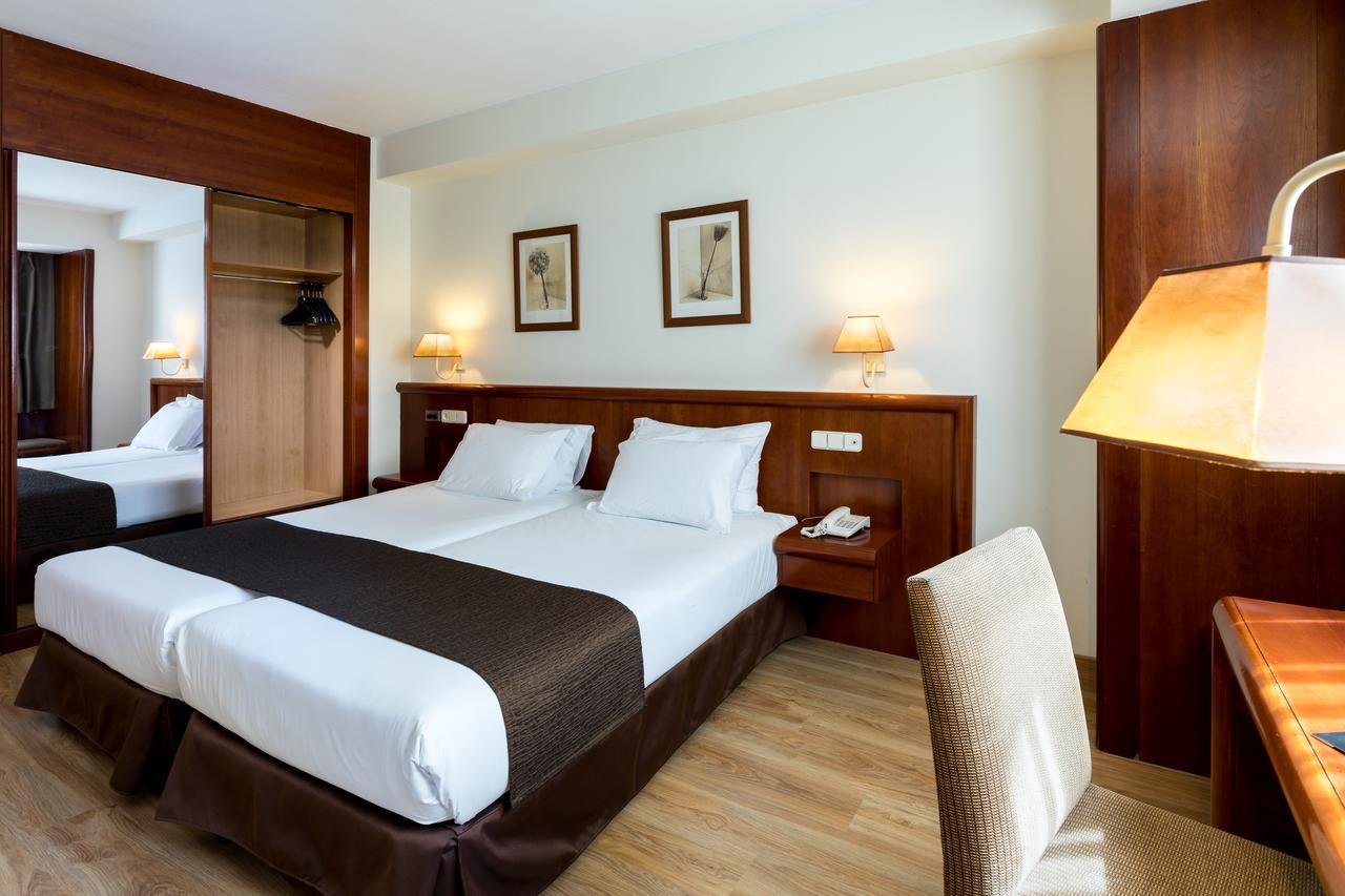 Rafaelhoteles Ventas (Adults Only) Мадрид Экстерьер фото
